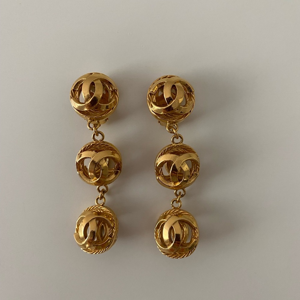 CHANEL Earrings (Vintage)